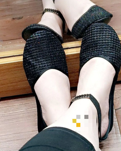 پاپوش چرمی جلو بسته سایز 41
